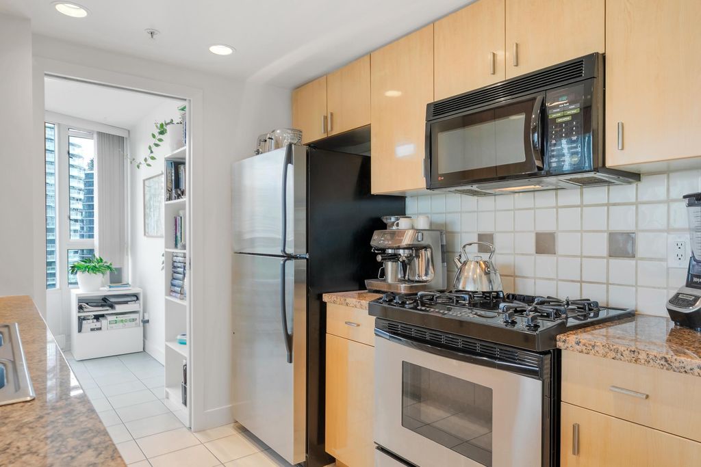 listing image 1108645368038729867