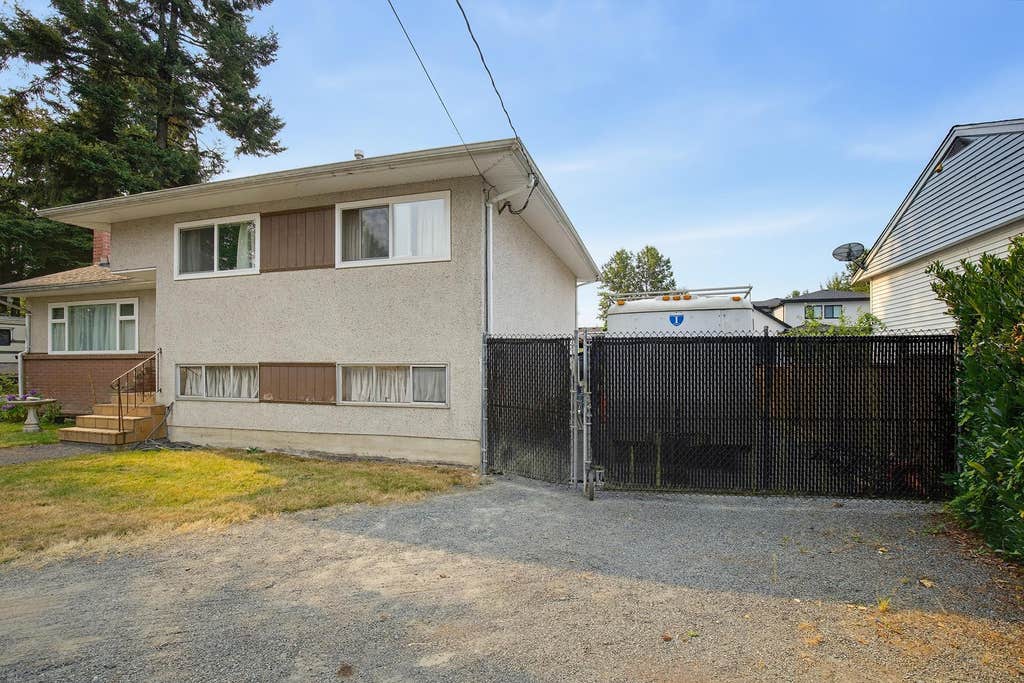Photo of 13022 101 Avenue, Surrey, BC V3T 1L1 (MLS # R3156849)