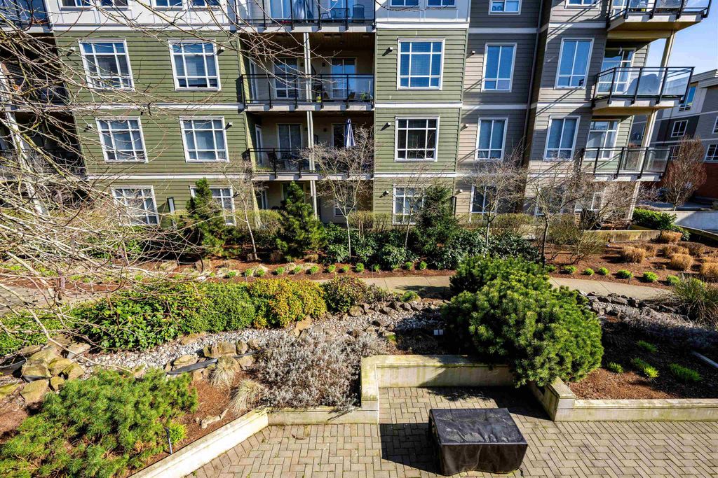 listing image 1102125499529940922