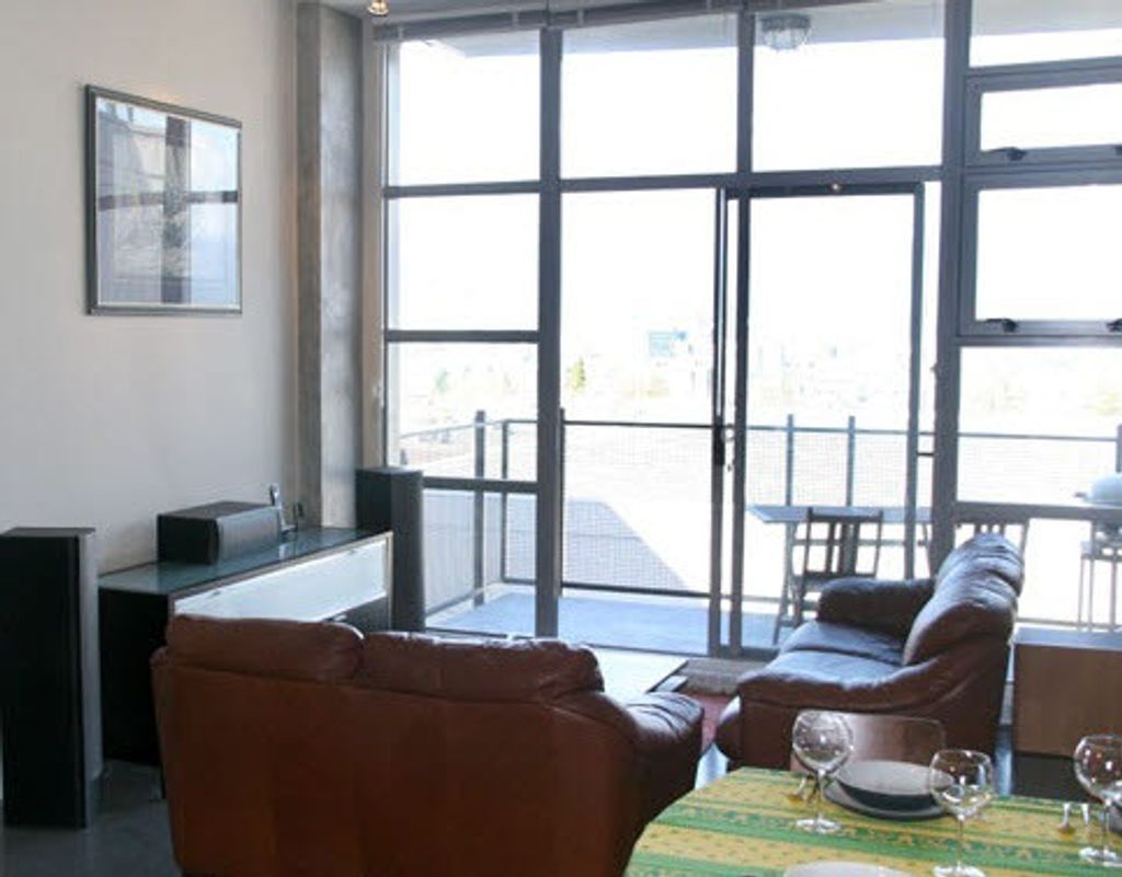 listing image 1101467472751090581
