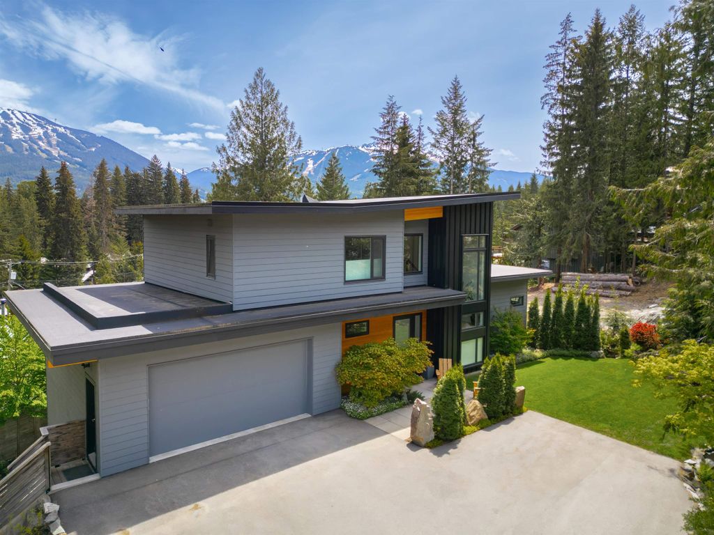 listing image 1101270044466497373
