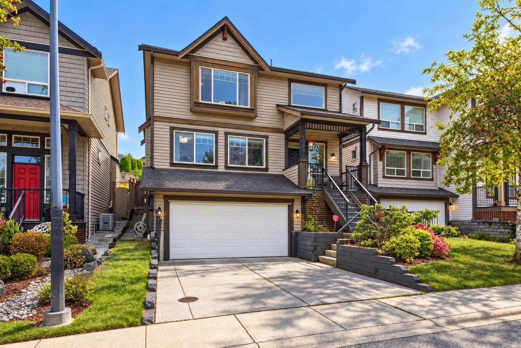 Photo of 10758 Beecham Place, Maple Ridge, BC V2W 0E9 (MLS # R3171726)