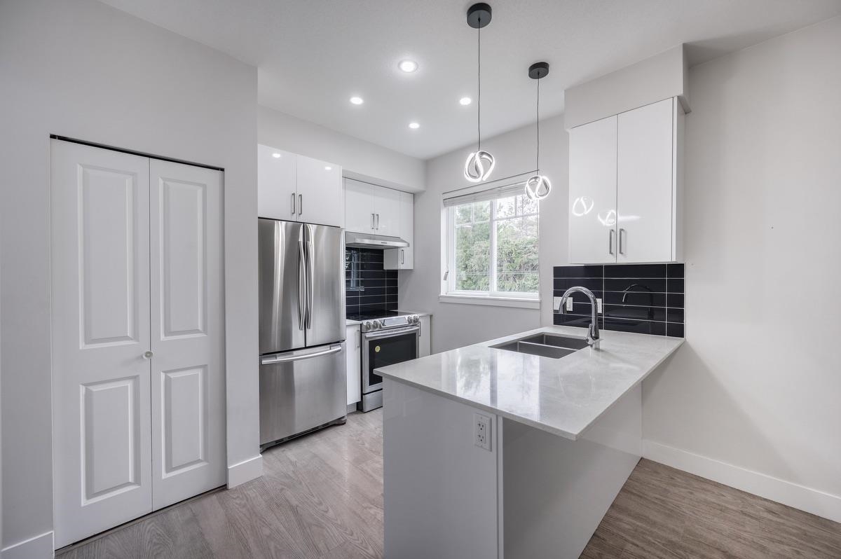 9780 General Currie Road 16