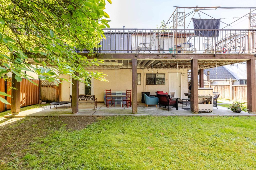 listing image 1100121620897977976