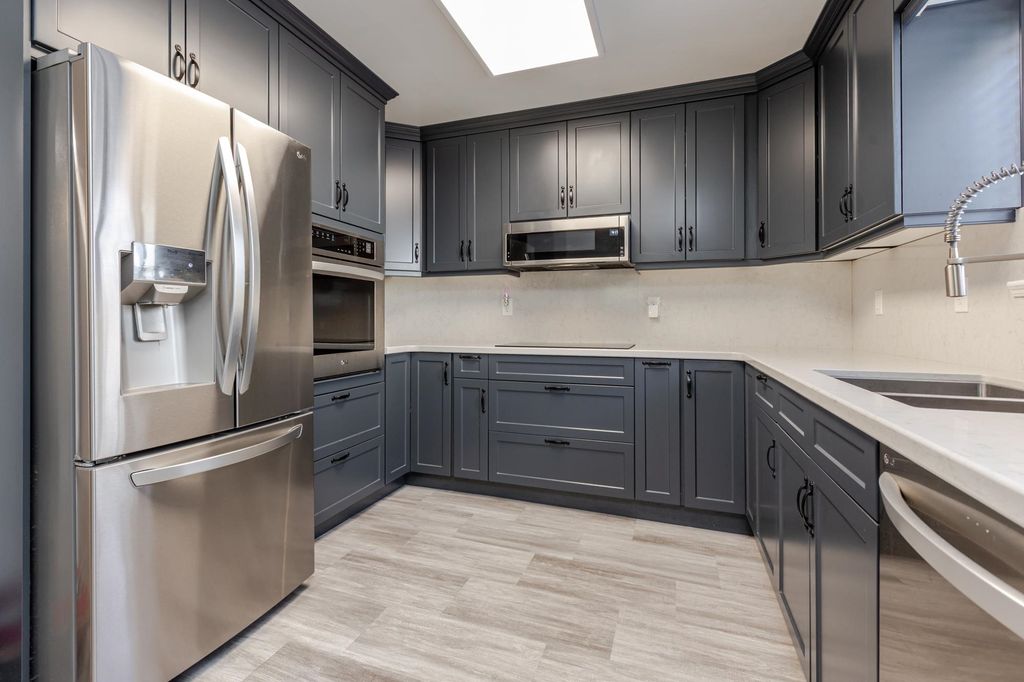 listing image 1101466740351300309