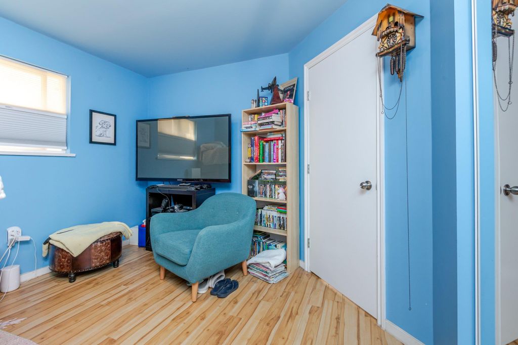 listing image 1101954626576093665