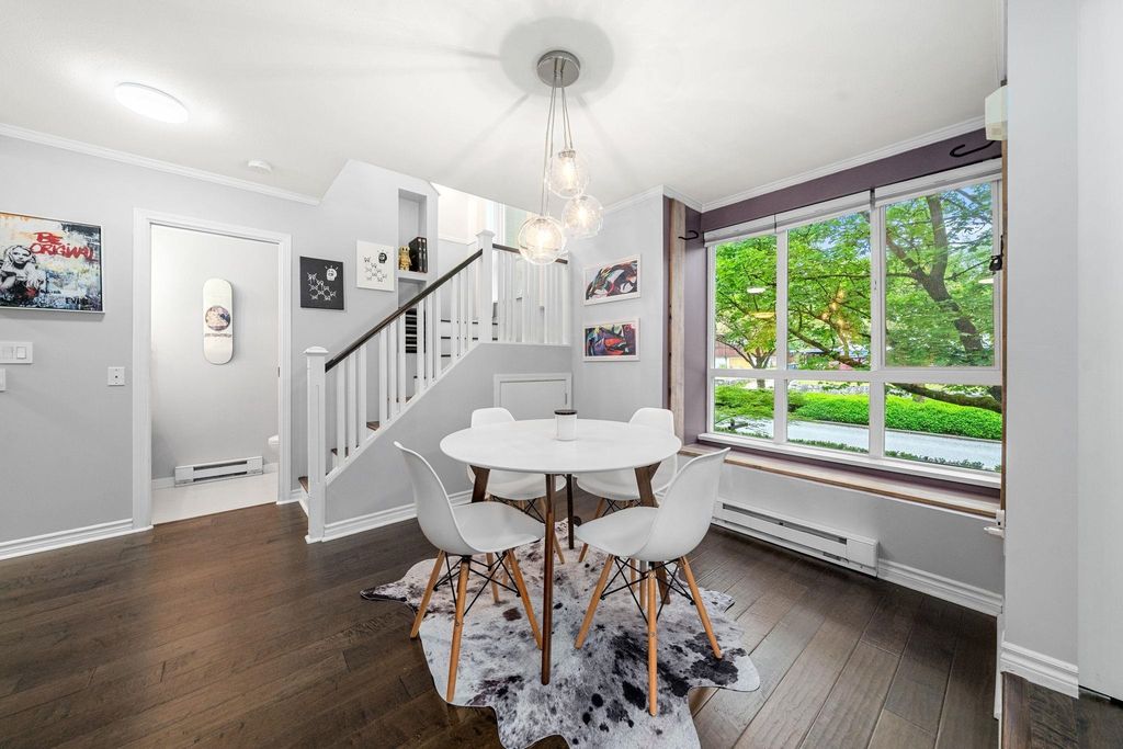 listing image 1109476131524085621