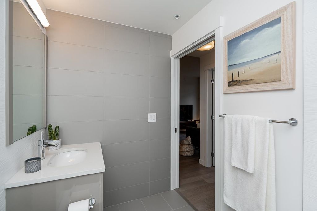 listing image 1103266457560136686