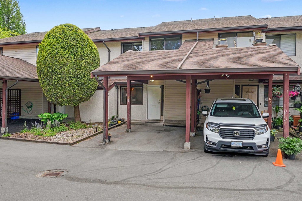 Photo of 13880 74 Avenue #94, Surrey, BC V3W 7E6 (MLS # R3171928)