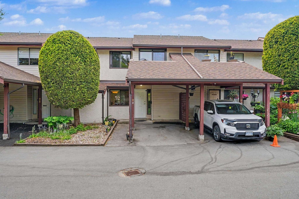 Photo of 13880 74 Avenue #94, Surrey, BC V3W 7E6 (MLS # R3171928)