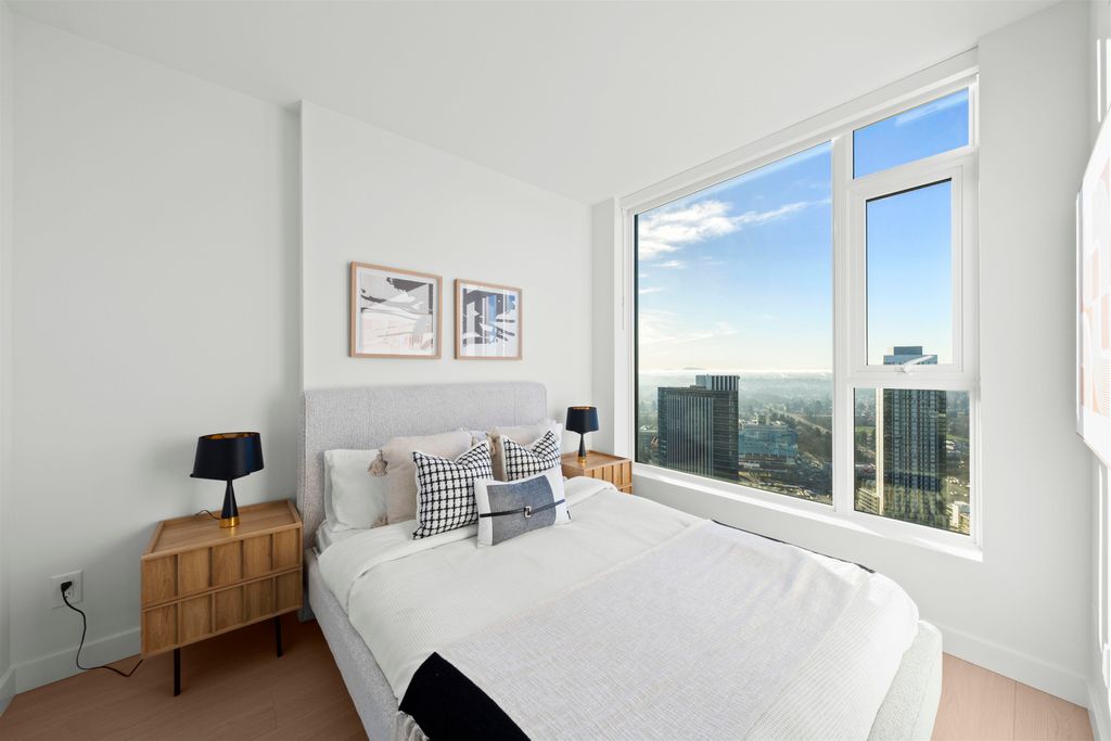 listing image 1100760805936954267