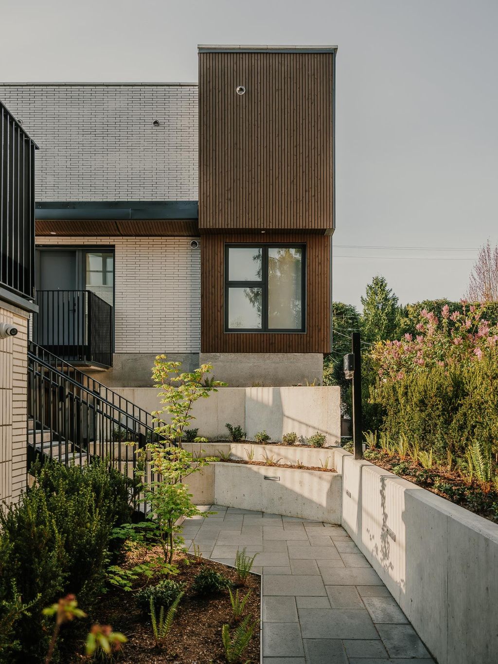 listing image 1104150806802896614