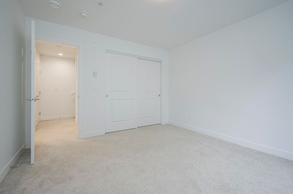 listing image 1109287227200535077