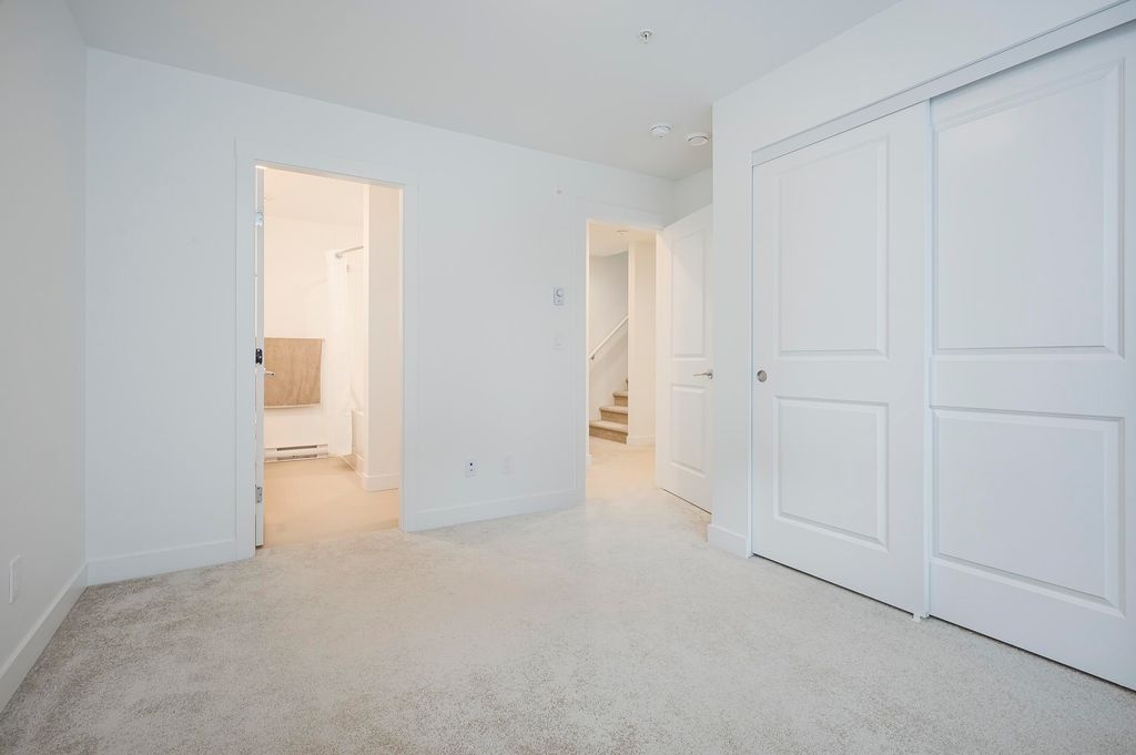 listing image 1103465654819202255