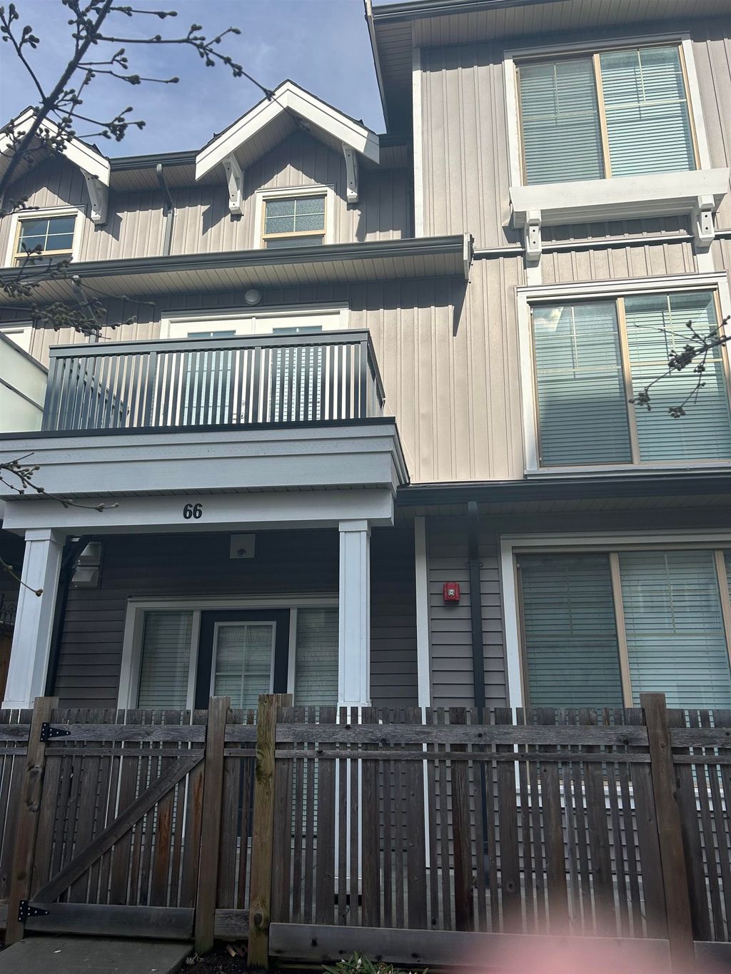 listing image 1100818698247282218