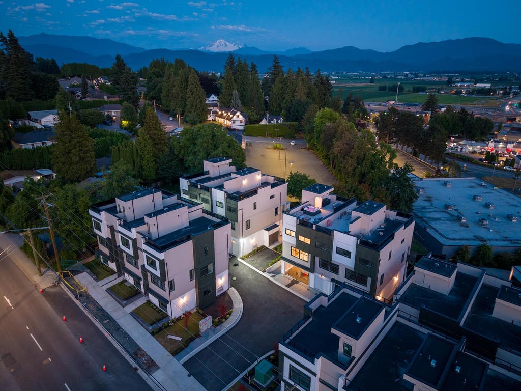 Photo of 34588 Marshall Road #117, Abbotsford, BC V2S 3N3 (MLS # R3148346)