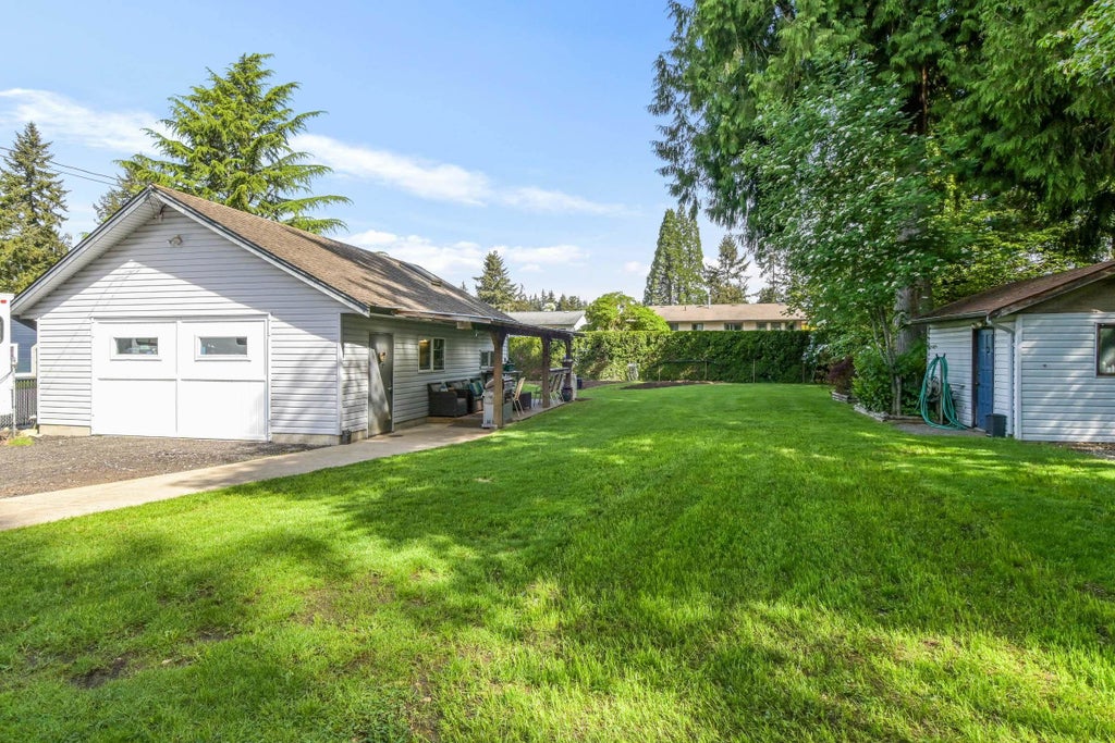 Photo of 20663 39 Avenue, Langley, BC V3A 2V7 (MLS # R3119625)
