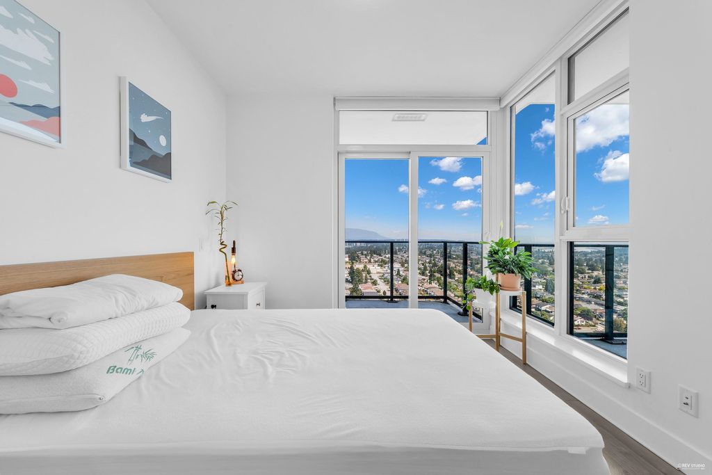 listing image 1108969197512230033
