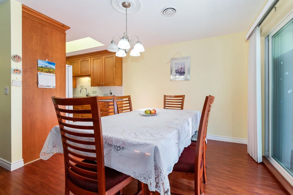 listing image 1103575035219001318