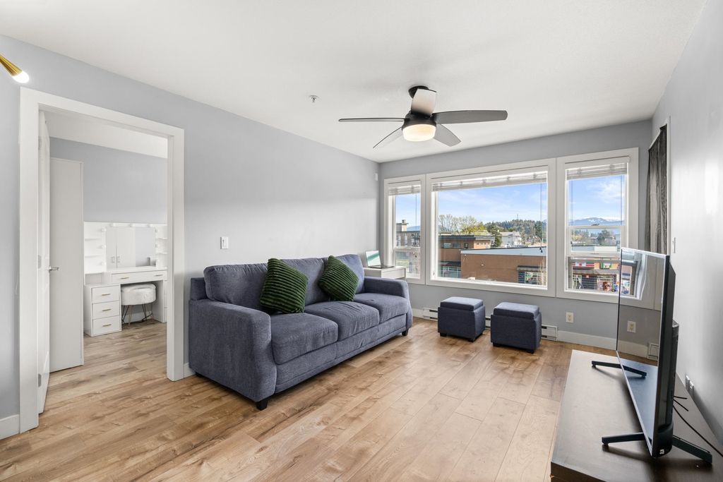 Photo of 46289 Yale Road #312, Chilliwack, BC V2P 0B9 (MLS # R3106839)