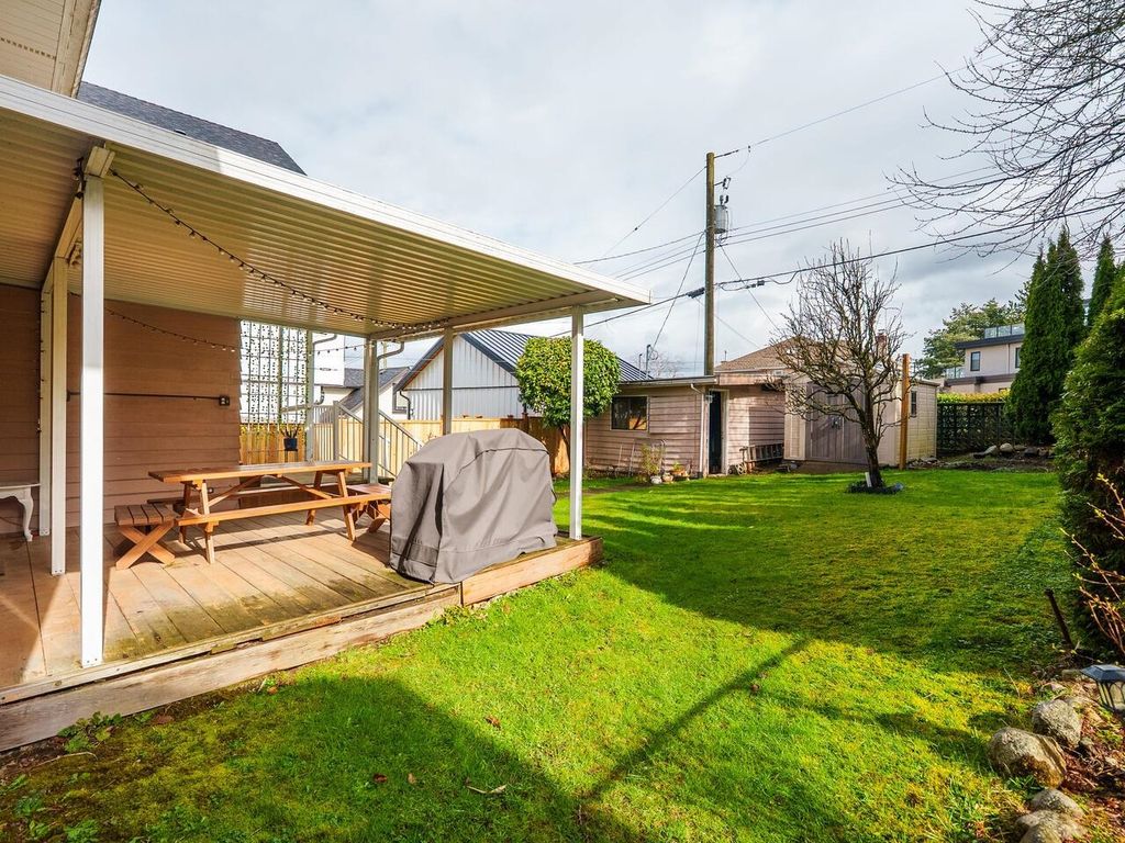 listing image 1105976531733845623