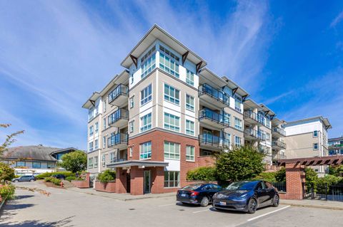 6468 195a Street 213 Surrey BC V4N 6R6