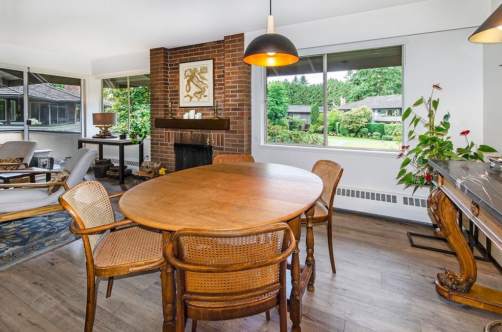 listing image 1107983459023657002