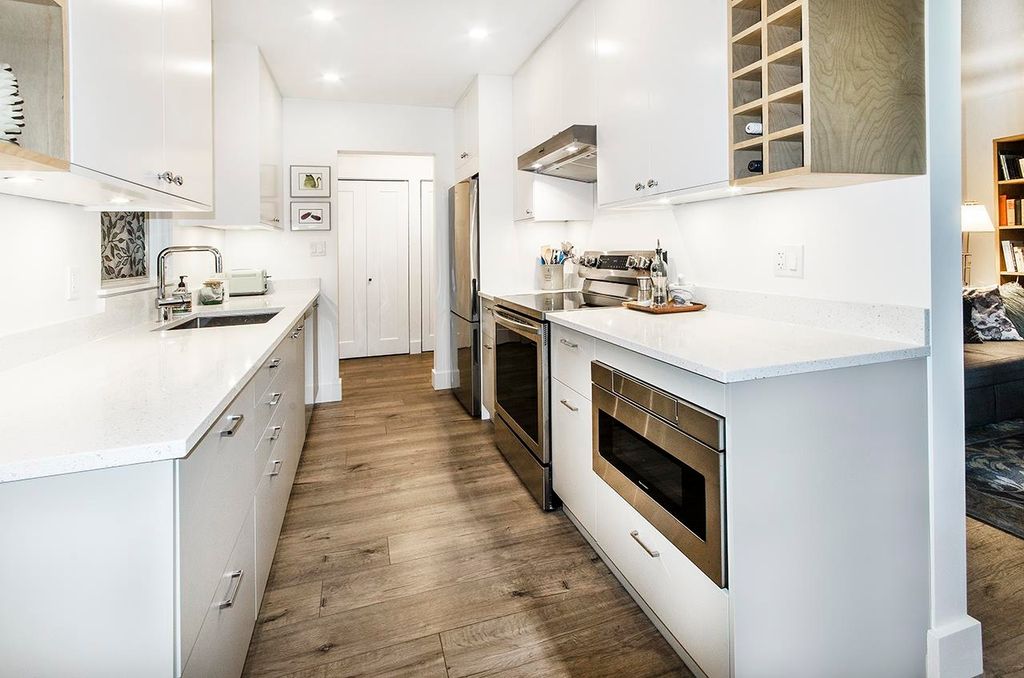 listing image 1109193454354805015