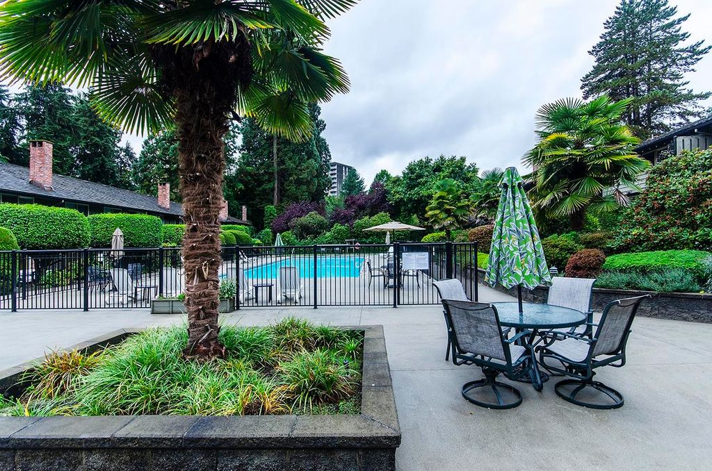 listing image 1100908922515042621