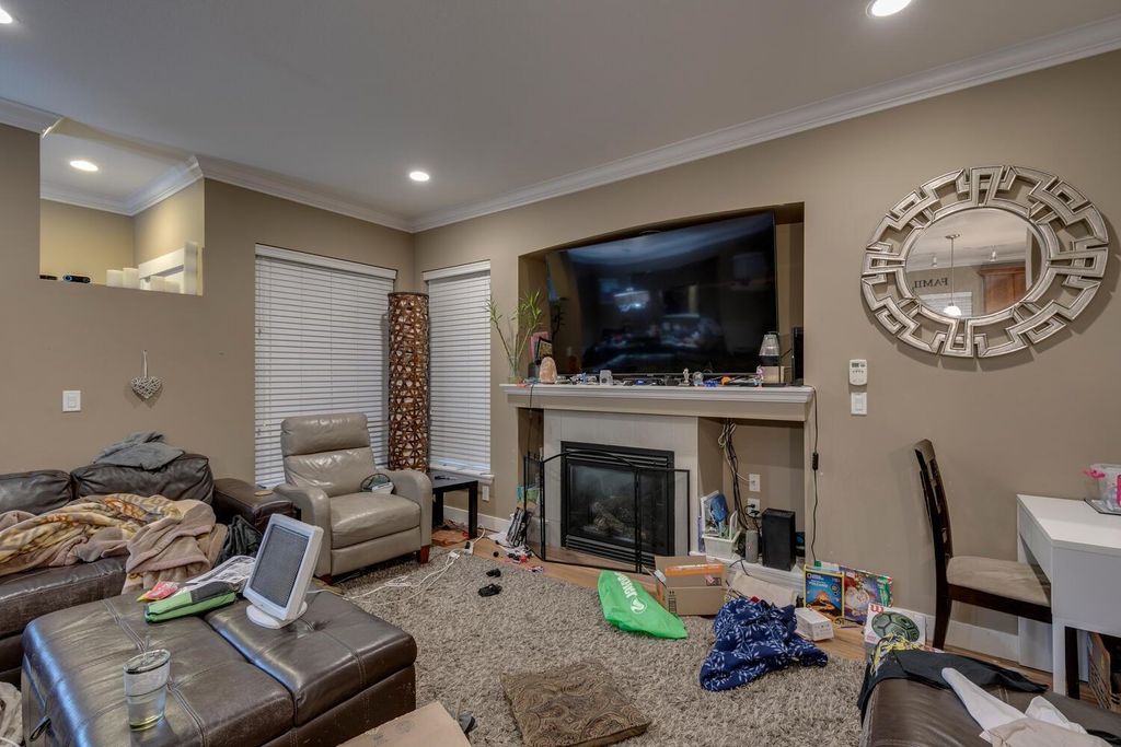 Photo of 18913 67a Avenue, Surrey, BC V4N 6A1 (MLS # R3084826)