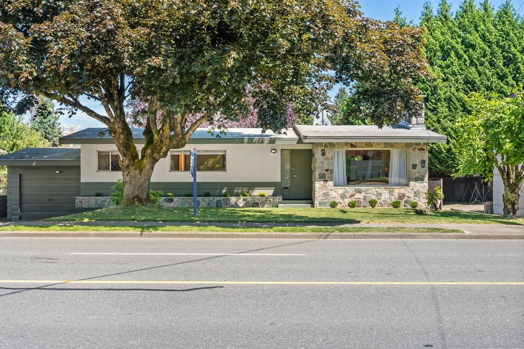 Photo of 2120 Ware Street, Abbotsford, BC V2S 3C2 (MLS # R3129128)