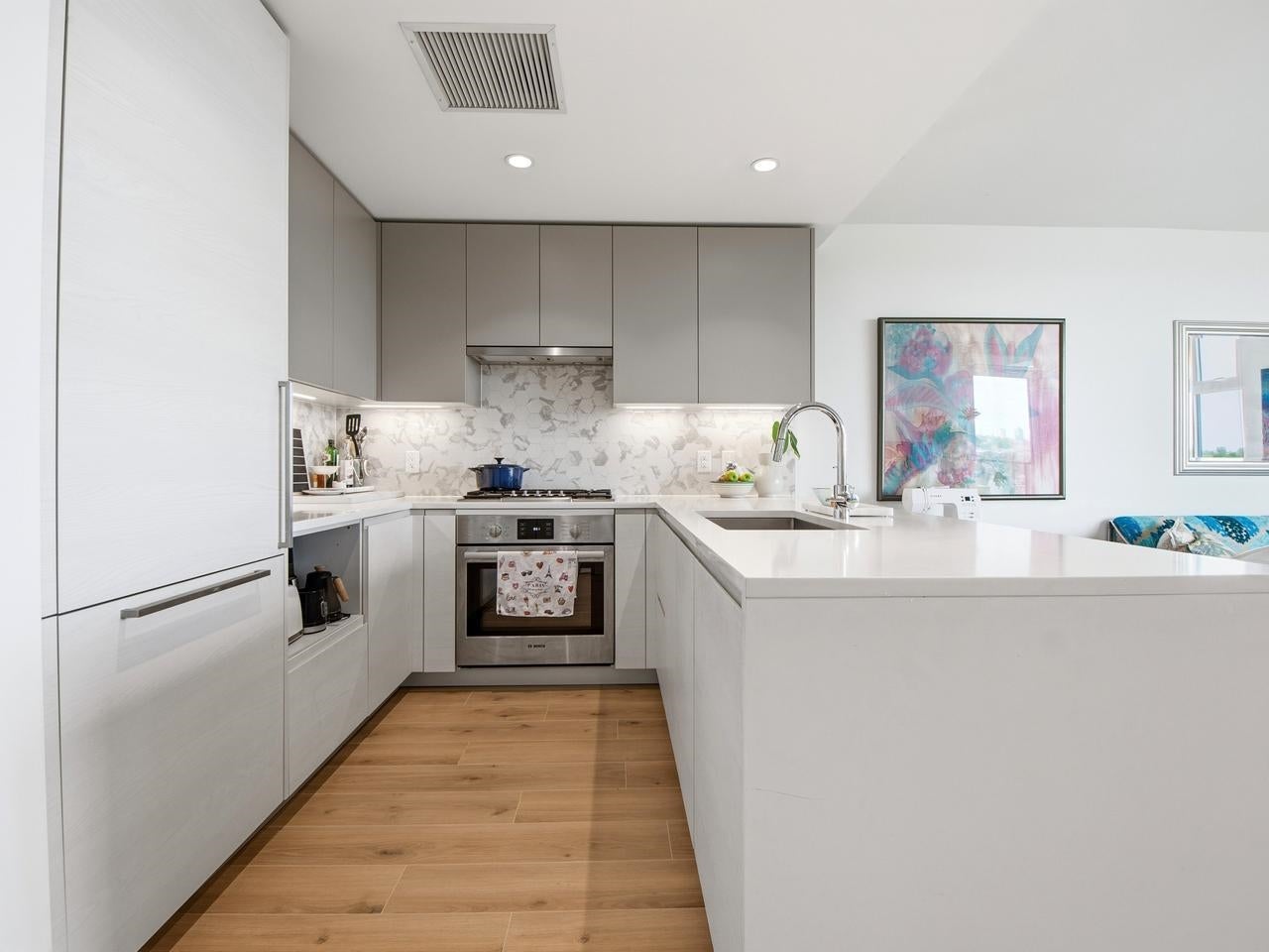 8188 Fraser Street 1304