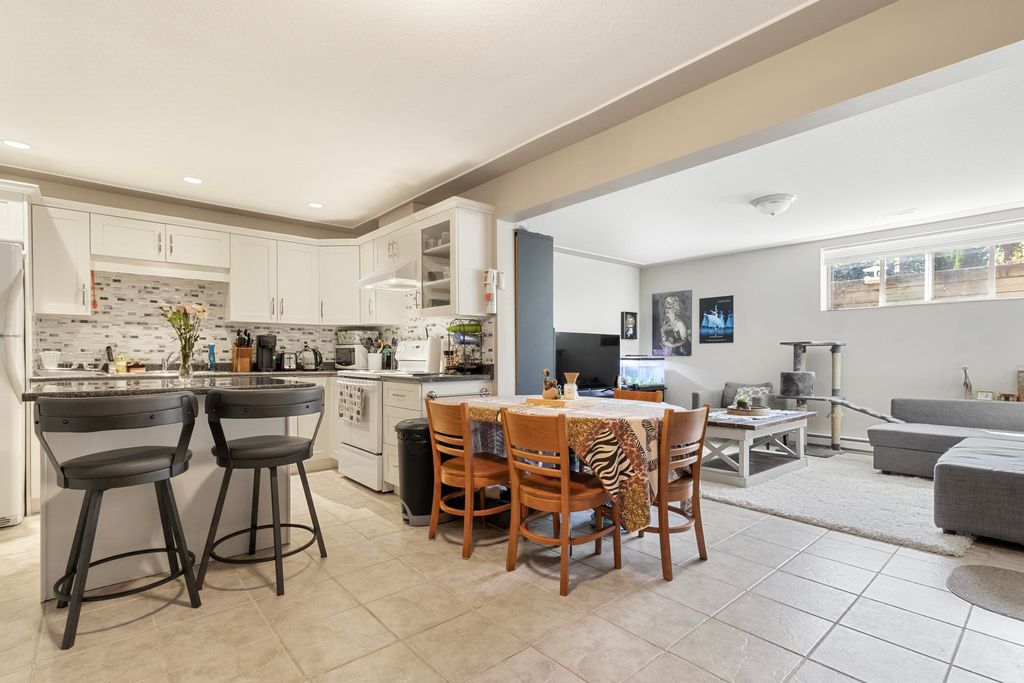 listing image 1101821541706850743