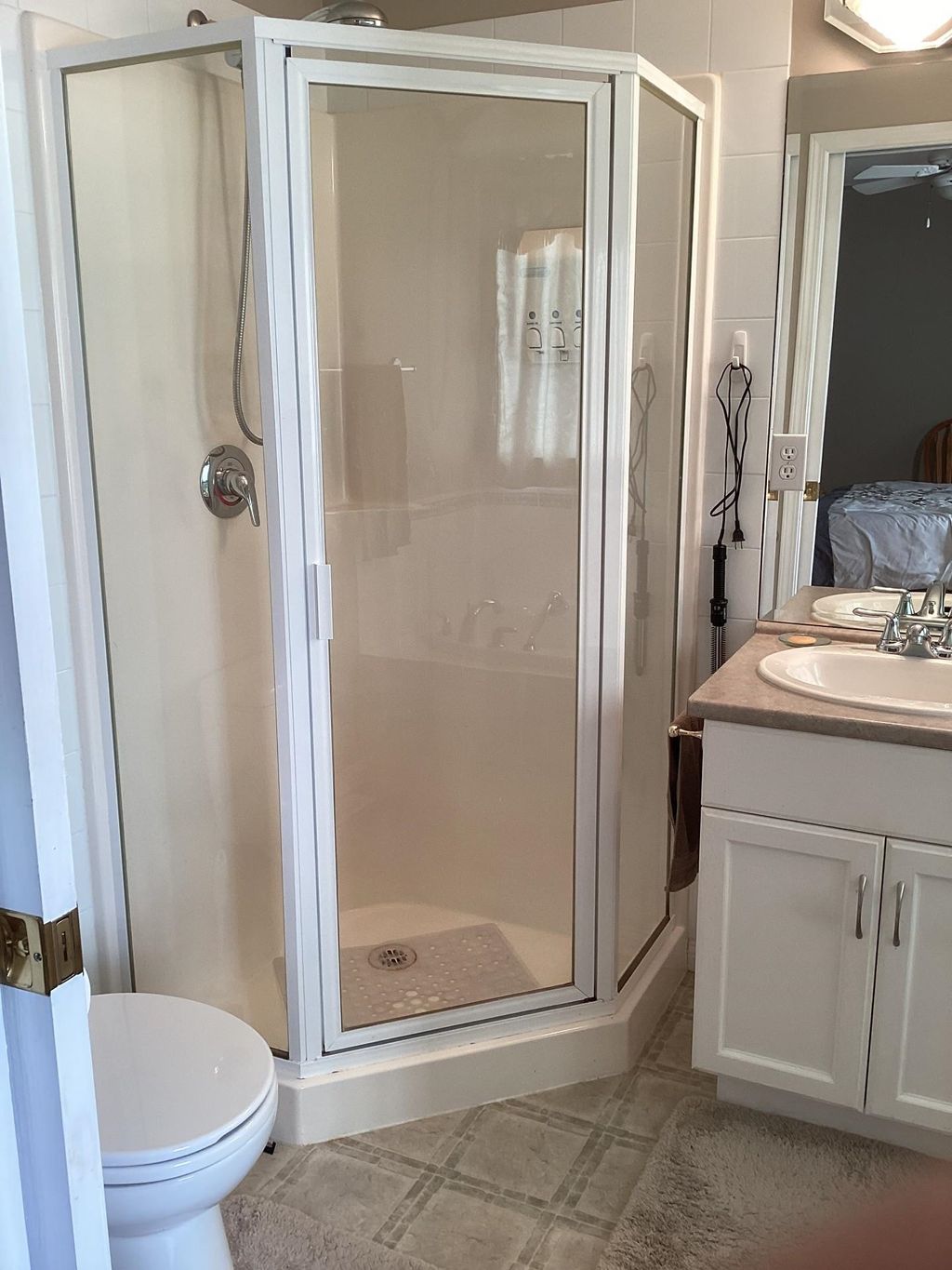 listing image 1108394709825929238