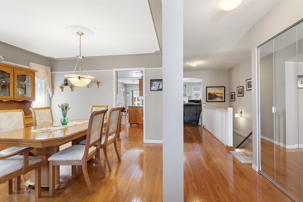 listing image 1108933815541936637