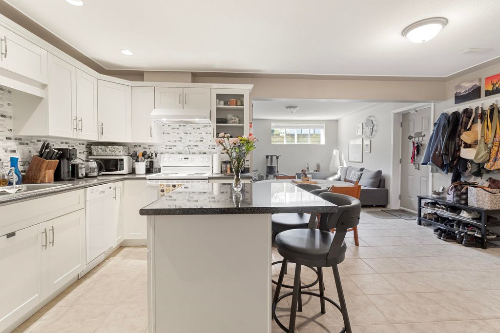 listing image 1107732468686821109