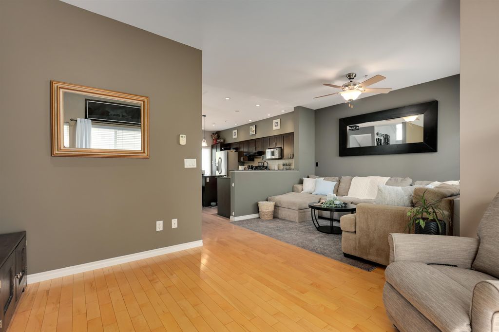 Photo of 21535 88 Avenue #37, Langley, BC V1M 4E5 (MLS # R3115036)