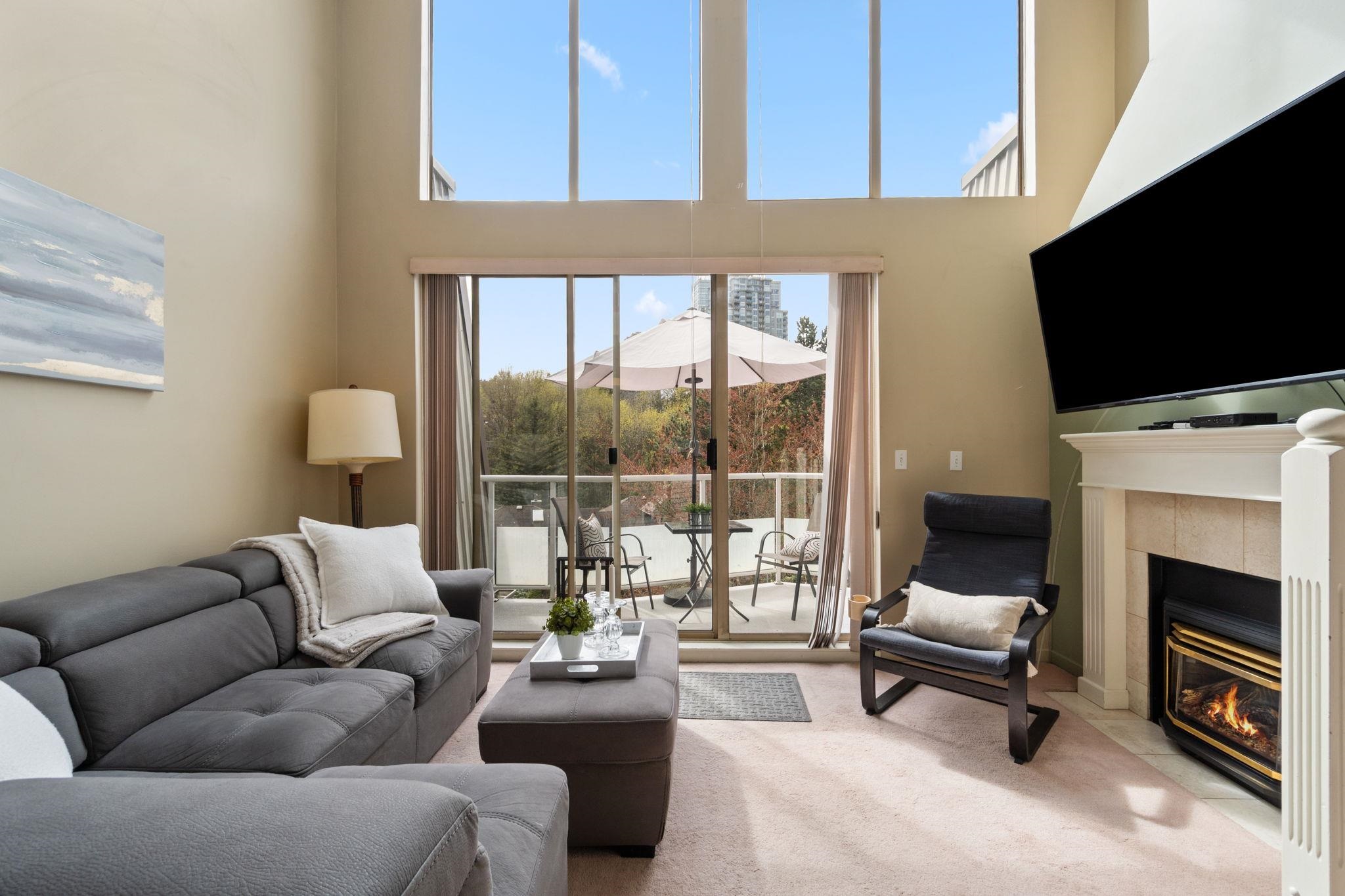 60 Richmond Street 402