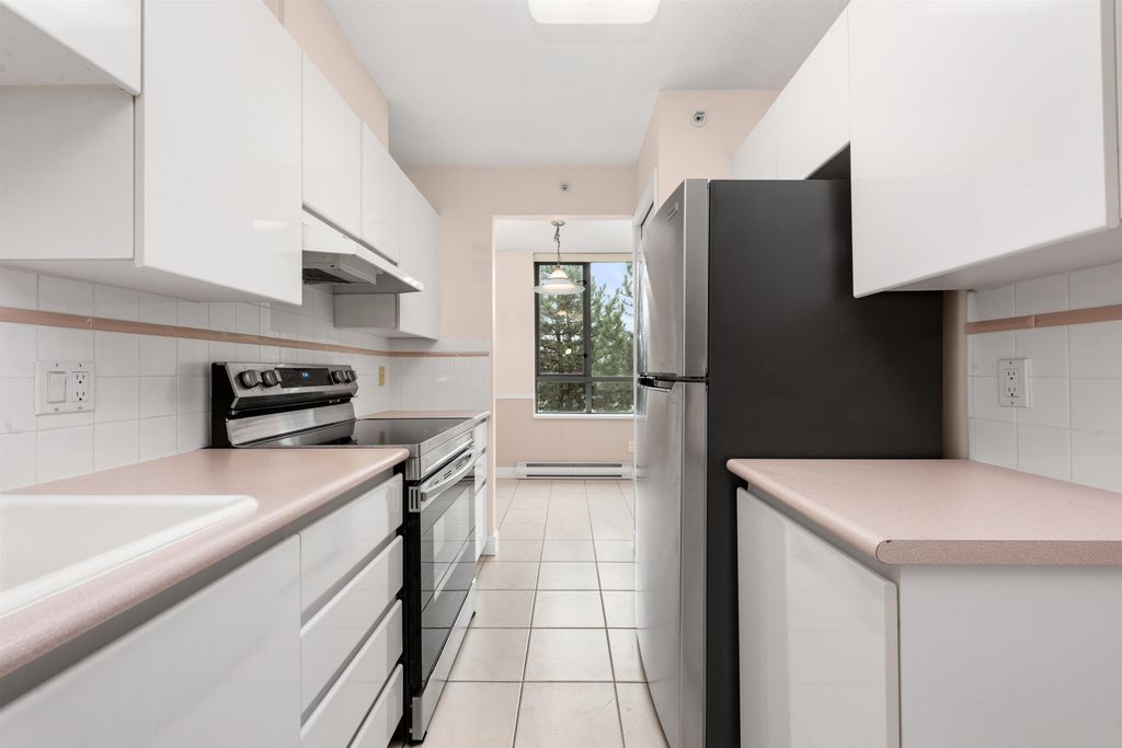 listing image 1103130644351757335