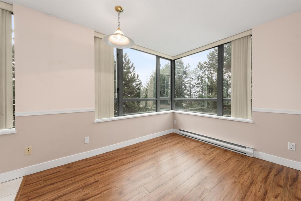 listing image 1105085302449776452