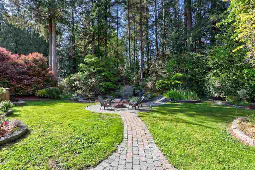 Photo of 23669 128 Crescent, Maple Ridge, BC V4R 1P5 (MLS # R3142225)