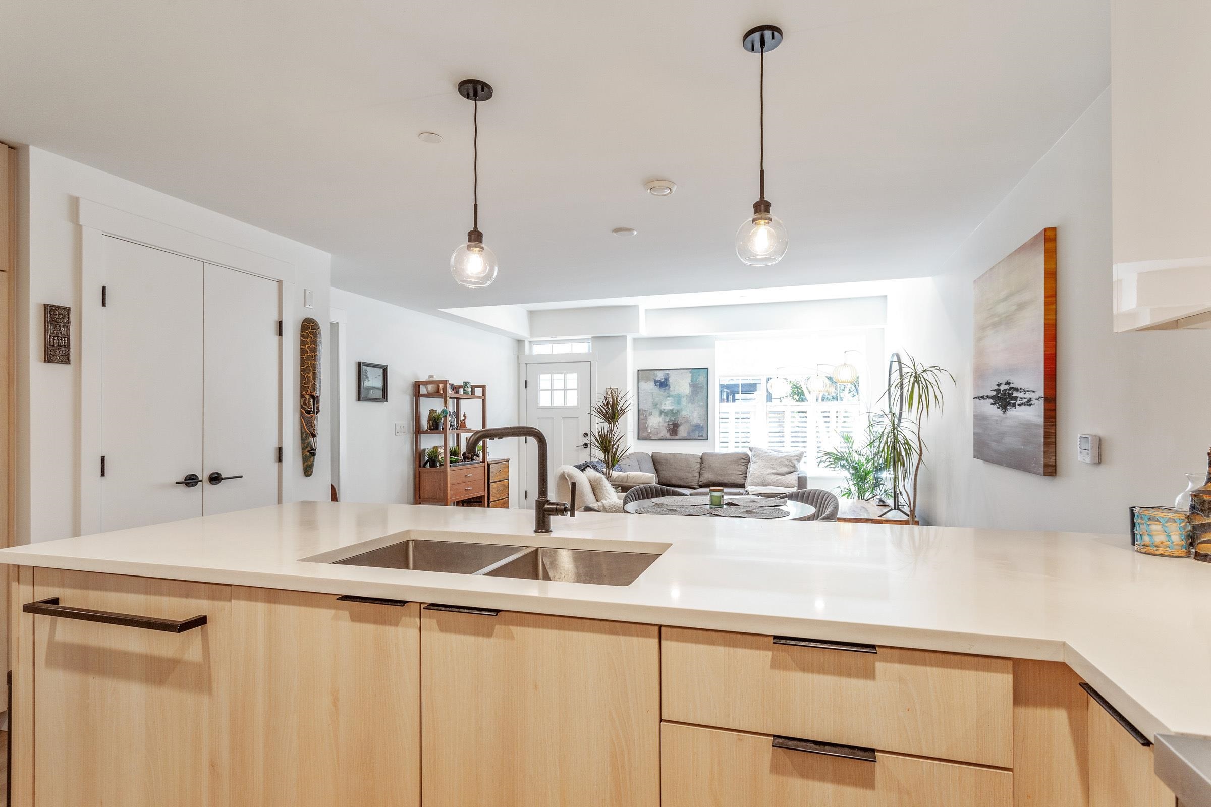 237 Ridgeway Avenue 6