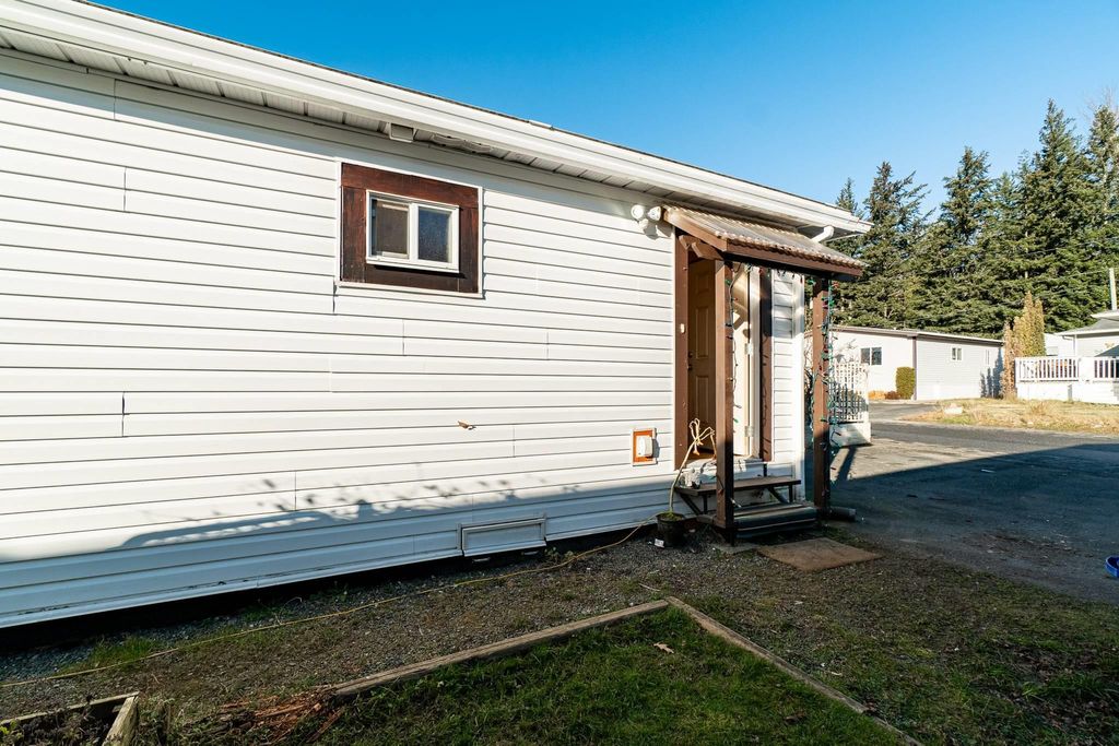 listing image 1109916853684392444