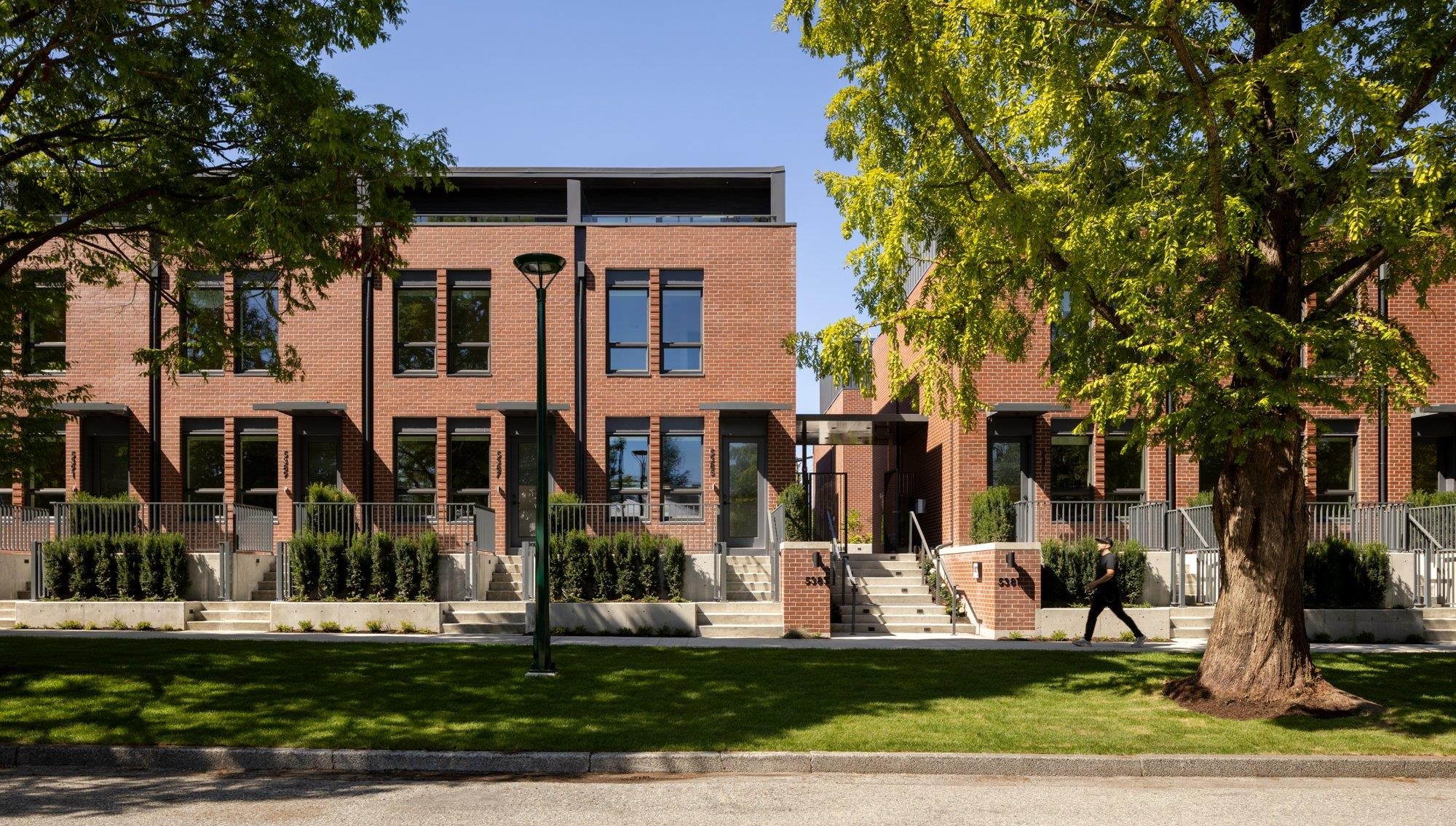 5381 Willow Street 104