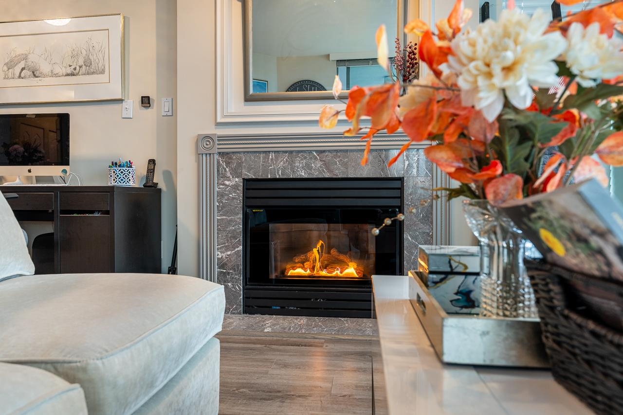 140 E 14th Street 903