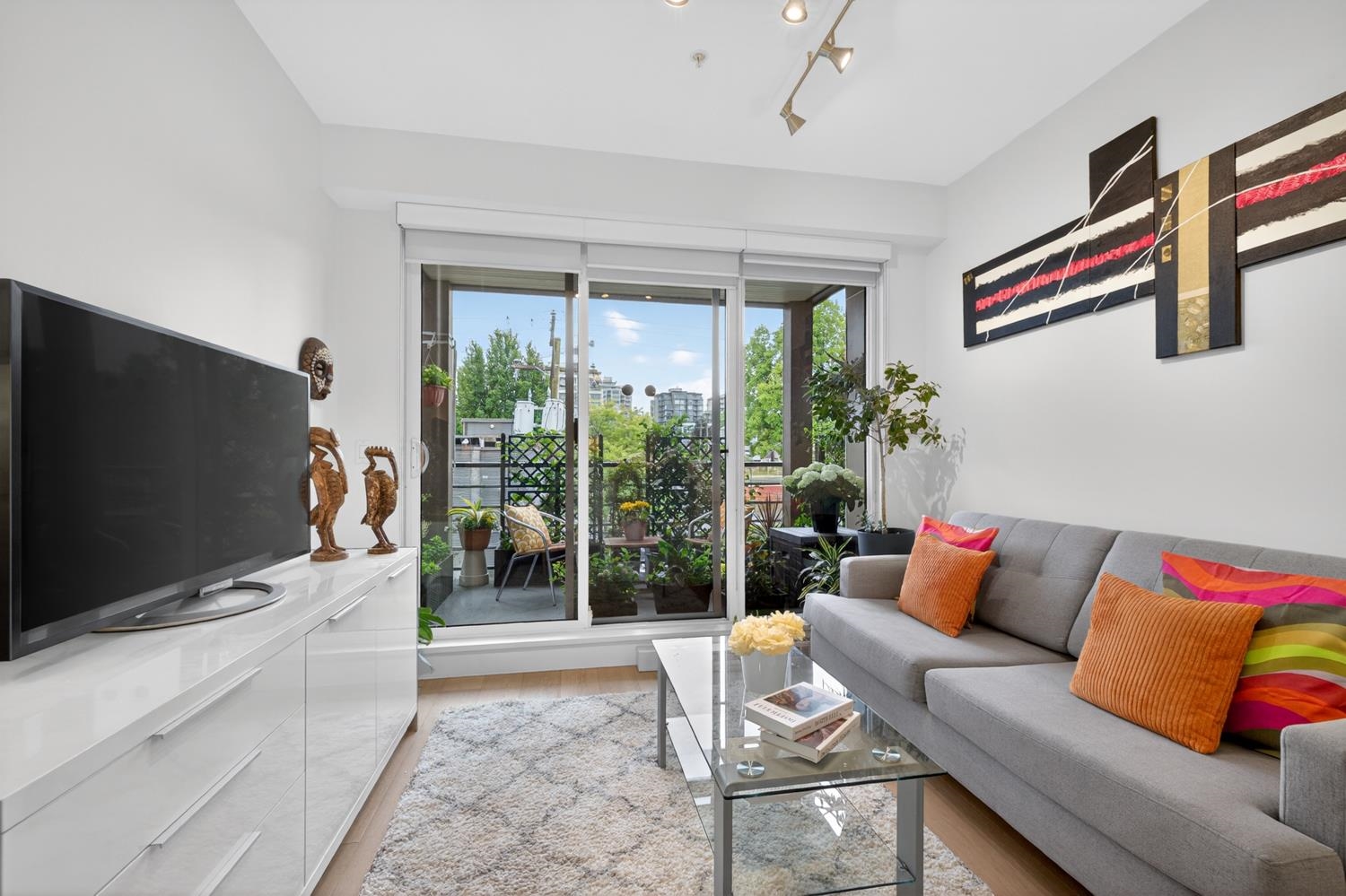 1628 W 4th Avenue 306