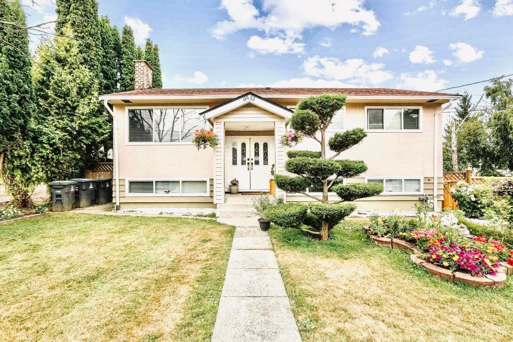 Photo of 9951 124a Street, Surrey, BC V3V 4W4 (MLS # R3177955)