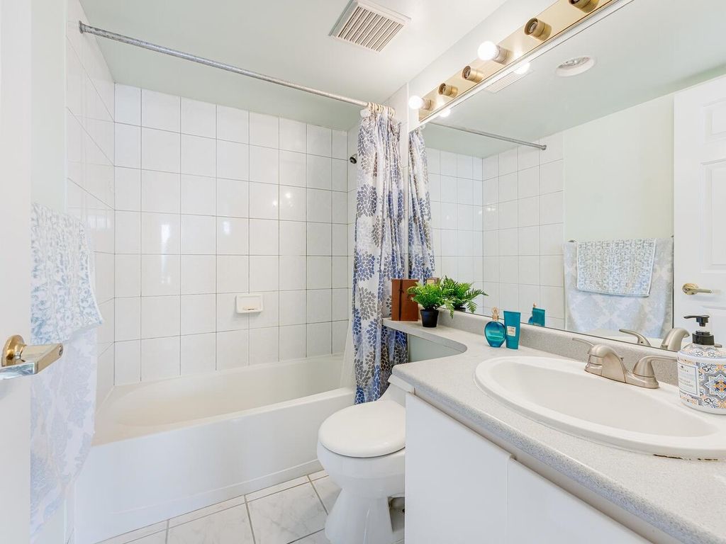 listing image 1100088079098867650