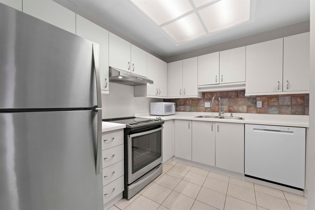 listing image 1105908956886666422