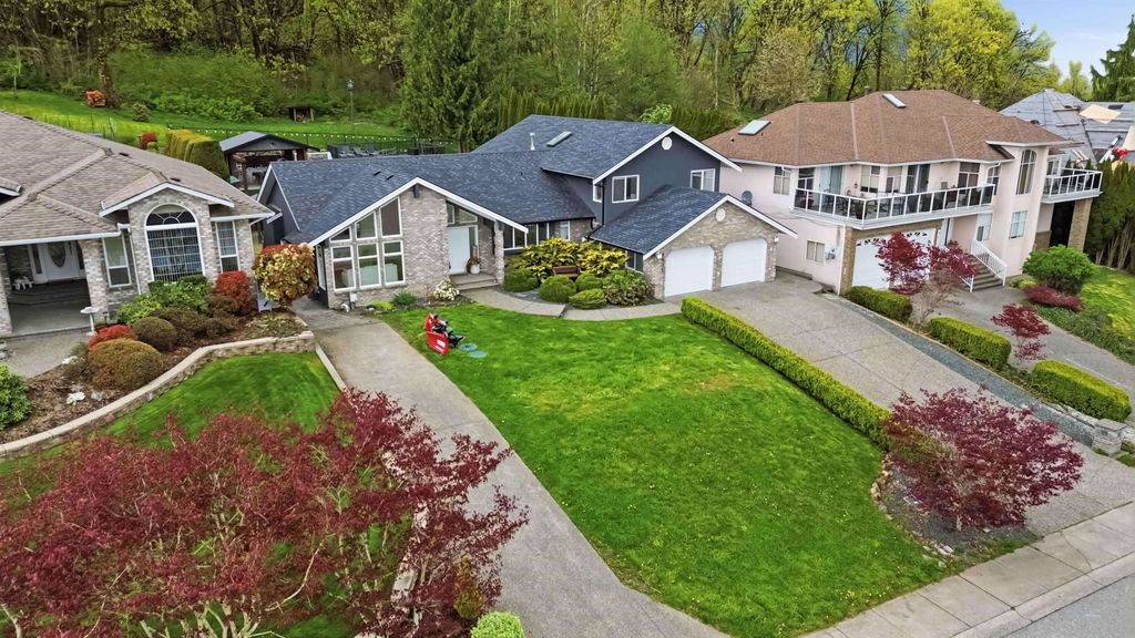 Photo of 8635 Sunrise Drive, Chilliwack, BC V2R 3H9 (MLS # R3112787)